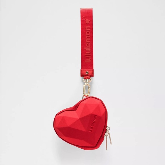 lululemon athletica Handbags - Lululemon Oxford Red Heart Wristlet